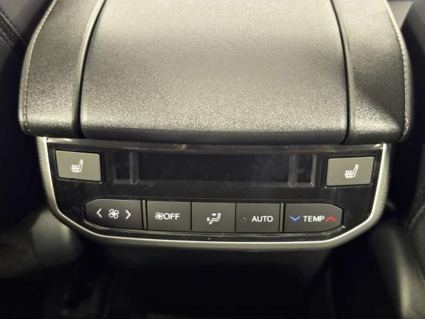 Toyota Highlander IV (XU70) с пробегом 2026 года, цена 5 890 000 рублей, 35 км, внедорожник, Автокод Объявления