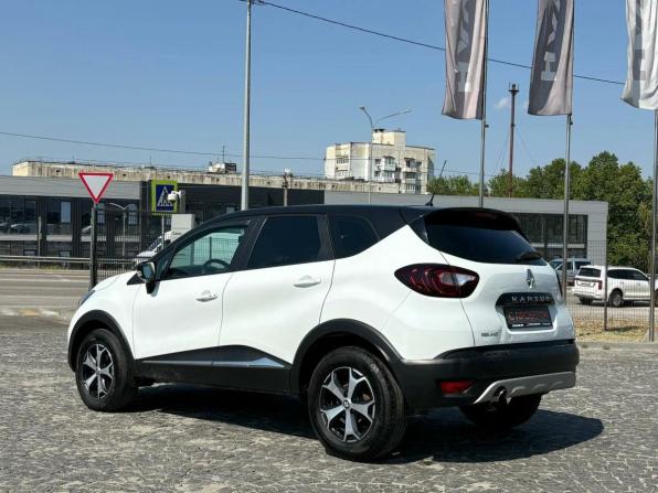 Renault Kaptur I с пробегом 2019 года, цена 1 230 000 рублей, 92576 км, внедорожник, Автокод Объявления