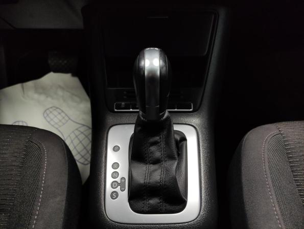 Volkswagen Tiguan I Рестайлинг с пробегом 2015 года, цена 1 375 000 рублей, 167955 км, внедорожник, Автокод Объявления