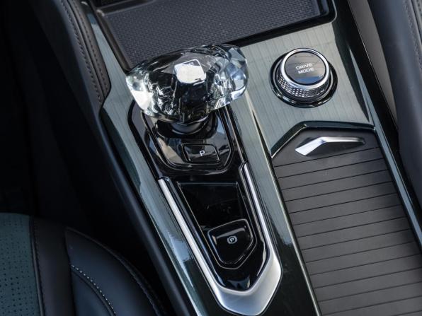 Geely Monjaro I с пробегом 2023 года, цена 3 145 000 рублей, 28500 км, внедорожник, Автокод Объявления
