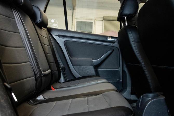 Volkswagen Golf V с пробегом 2006 года, цена 560 000 рублей, 95517 км, хэтчбек, Автокод Объявления