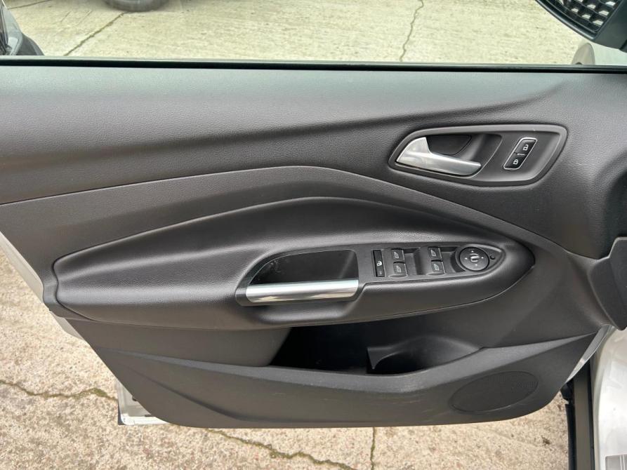 Ford Kuga II Санкт-Петербург  - изображение 8