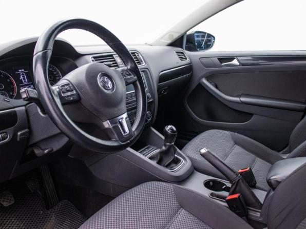 Volkswagen Jetta VI с пробегом 2014 года, цена 940 000 рублей, 178381 км, седан, Автокод Объявления