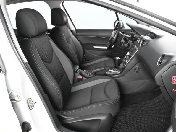 Peugeot 408 I с пробегом 2015 года, цена 839 000 рублей, 126032 км, седан, Автокод Объявления