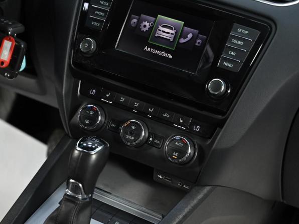 Skoda Octavia III (A7) с пробегом 2014 года, цена 1 299 000 рублей, 180000 км, лифтбек, Автокод Объявления