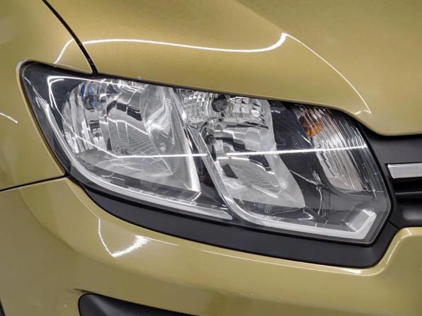 Renault Sandero II с пробегом 2015 года, цена 961 000 рублей, 136614 км, хэтчбек, Автокод Объявления