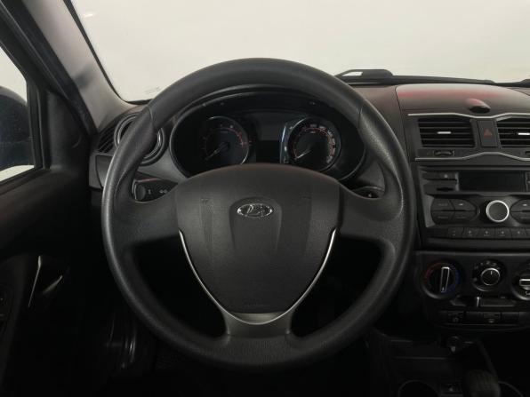 Lada (ВАЗ) Granta I Рестайлинг с пробегом 2022 года, цена 786 000 рублей, 43420 км, хэтчбек, Автокод Объявления