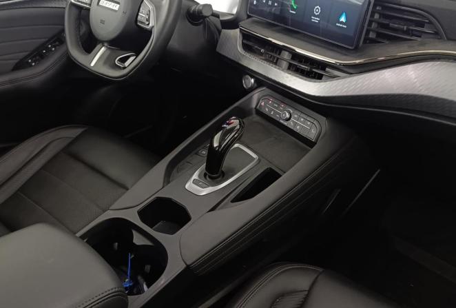Haval F7x I Рестайлинг с пробегом 2023 года, цена 2 410 000 рублей, 12850 км, внедорожник, Автокод Объявления