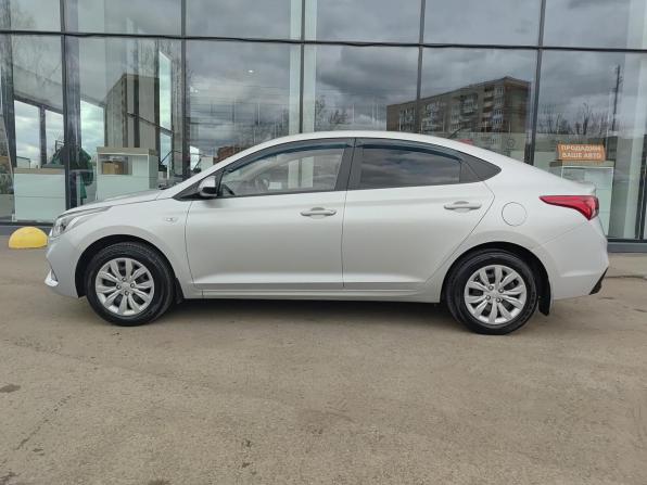 Hyundai Solaris II с пробегом 2019 года, цена 1 599 800 рублей, 39701 км, седан, Автокод Объявления