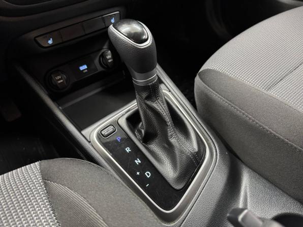 Hyundai Solaris II Рестайлинг с пробегом 2022 года, цена 1 630 000 рублей, 83888 км, седан, Автокод Объявления