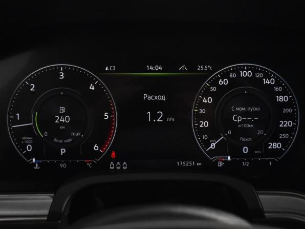 Volkswagen Touareg III с пробегом 2018 года, цена 4 150 000 рублей, 175129 км, внедорожник, Автокод Объявления