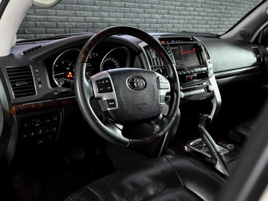 Toyota Land Cruiser 200 Series Рестайлинг 1 Екатеринбург  - изображение 12