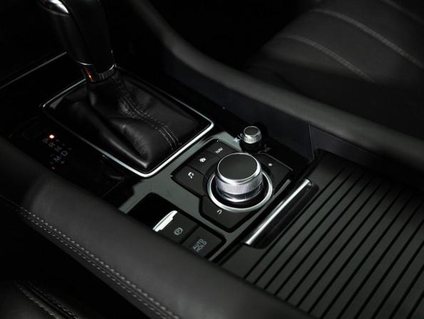 Mazda 6 III (GJ) Рестайлинг 2 с пробегом 2023 года, цена 2 679 700 рублей, 42497 км, седан, Автокод Объявления