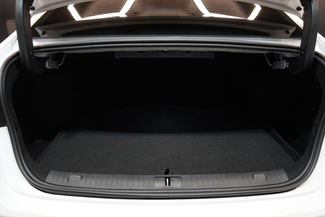 Chery Arrizo 8 с пробегом 2023 года, цена 2 290 000 рублей, 79800 км, седан, Автокод Объявления