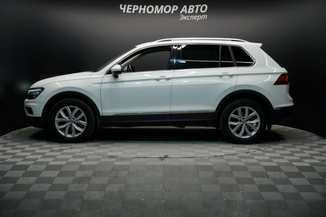 Volkswagen Tiguan II с пробегом 2018 года, цена 2 686 000 рублей, 157000 км, внедорожник, Автокод Объявления
