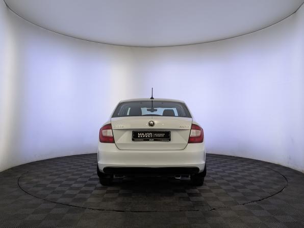 Skoda Rapid I Рестайлинг с пробегом 2019 года, цена 855 000 рублей, 164094 км, лифтбек, Автокод Объявления