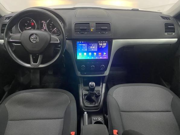 Skoda Yeti I Рестайлинг с пробегом 2015 года, цена 1 075 000 рублей, 90800 км, внедорожник, Автокод Объявления