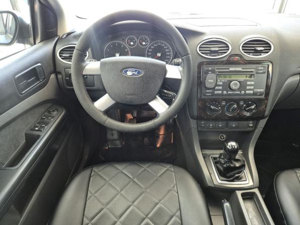 Ford Focus II с пробегом 2006 года, цена 279 000 рублей, 275334 км, хэтчбек, Автокод Объявления