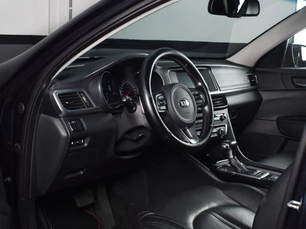 Kia Optima IV с пробегом 2018 года, цена 2 124 997 рублей, 92000 км, седан, Автокод Объявления