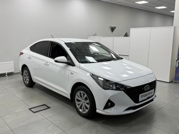 Hyundai Solaris II Рестайлинг с пробегом 2020 года, цена 1 460 000 рублей, 145864 км, седан, Автокод Объявления