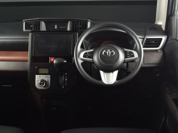Toyota Roomy I с пробегом 2020 года, цена 1 199 995 рублей, 68530 км, микровэн, Автокод Объявления