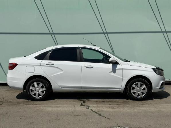 Lada (ВАЗ) Vesta I с пробегом 2020 года, цена 999 000 рублей, 130000 км, седан, Автокод Объявления