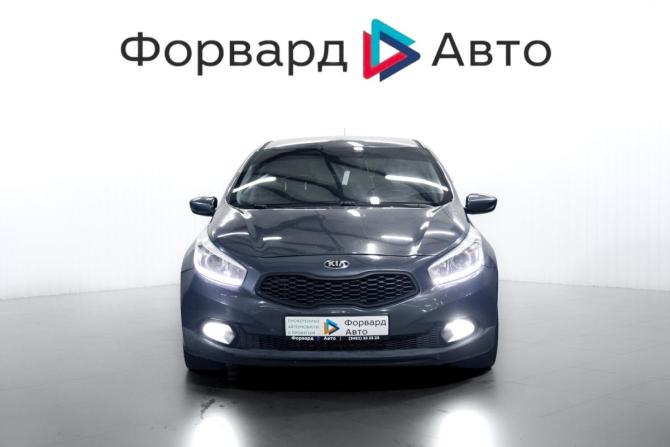 Kia Ceed II с пробегом 2013 года, цена 799 000 рублей, 237913 км, хэтчбек, Автокод Объявления
