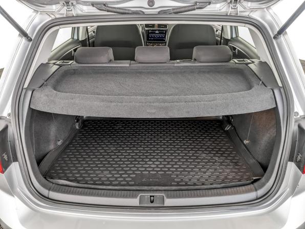 Volkswagen Golf VII Рестайлинг с пробегом 2019 года, цена 2 270 000 рублей, 81891 км, хэтчбек, Автокод Объявления