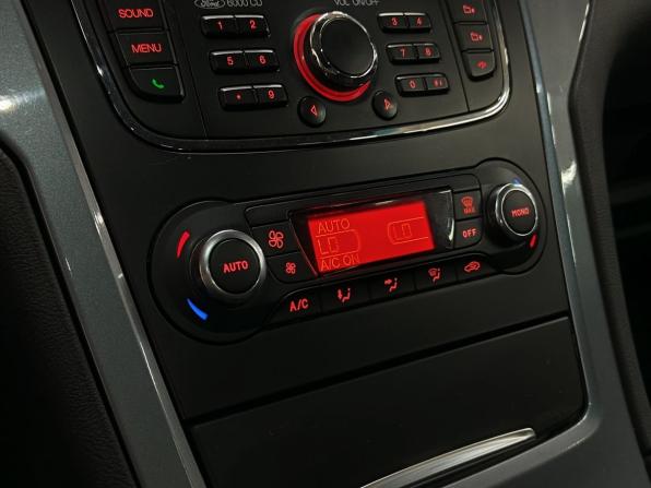 Ford Mondeo IV Рестайлинг с пробегом 2010 года, цена 652 500 рублей, 314301 км, седан, Автокод Объявления
