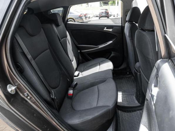 Hyundai Solaris I Рестайлинг с пробегом 2014 года, цена 1 060 000 рублей, 240885 км, хэтчбек, Автокод Объявления