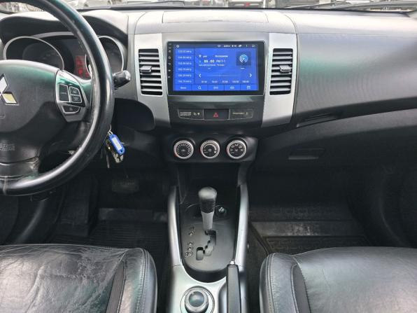 Mitsubishi Outlander II с пробегом 2008 года, цена 1 029 000 рублей, 241191 км, внедорожник, Автокод Объявления