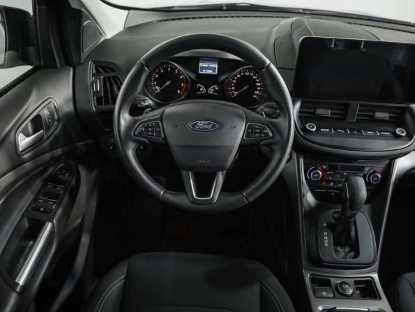 Ford Kuga II Рестайлинг с пробегом 2018 года, цена 1 899 000 рублей, 60796 км, внедорожник, Автокод Объявления