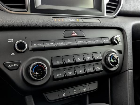 Kia Sportage IV с пробегом 2018 года, цена 1 750 000 рублей, 168117 км, внедорожник, Автокод Объявления