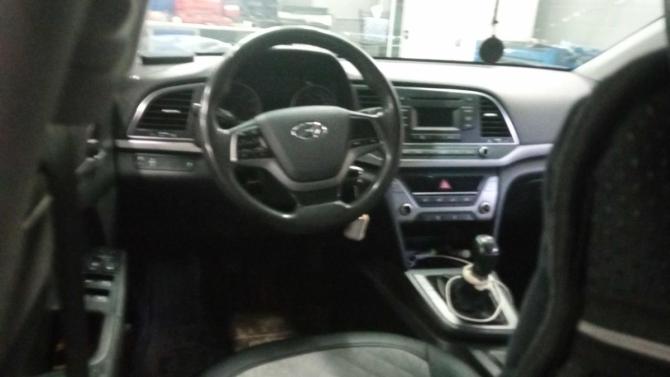 Hyundai Elantra VI (AD) с пробегом 2016 года, цена 1 020 000 рублей, 199376 км, седан, Автокод Объявления