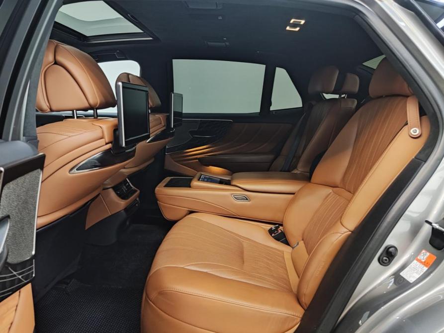 Lexus LS V Рестайлинг Барнаул  - изображение 17