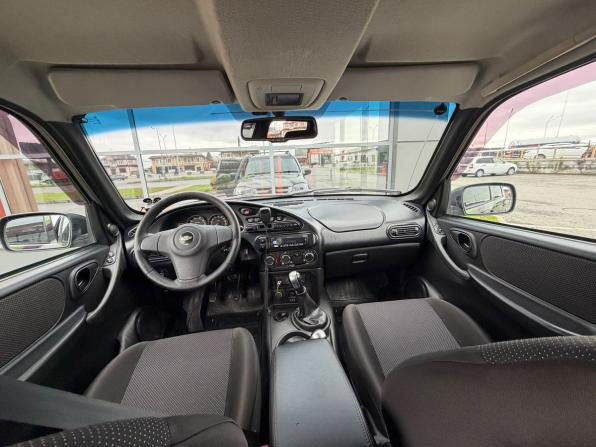 Chevrolet Niva I Рестайлинг с пробегом 2017 года, цена 930 000 рублей, 119000 км, внедорожник, Автокод Объявления
