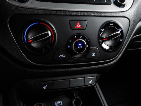 Hyundai Solaris II с пробегом 2019 года, цена 1 399 000 рублей, 101268 км, седан, Автокод Объявления