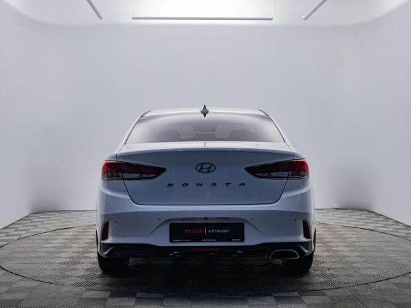 Hyundai Sonata VII (LF) Рестайлинг с пробегом 2019 года, цена 1 818 000 рублей, 100445 км, седан, Автокод Объявления