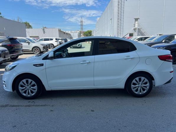 Kia Rio III Рестайлинг с пробегом 2015 года, цена 690 000 рублей, 180065 км, седан, Автокод Объявления
