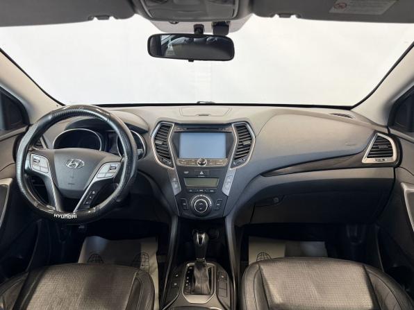 Hyundai Santa Fe III с пробегом 2012 года, цена 1 638 000 рублей, 178550 км, внедорожник, Автокод Объявления