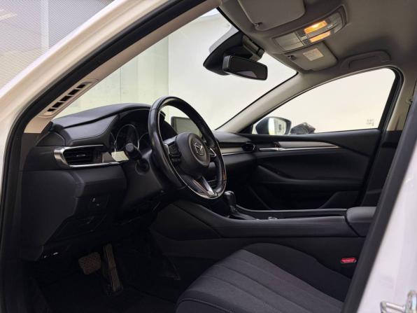 Mazda 6 III (GJ) Рестайлинг 2 с пробегом 2021 года, цена 2 625 000 рублей, 79000 км, седан, Автокод Объявления