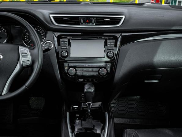 Nissan Qashqai II с пробегом 2014 года, цена 1 599 000 рублей, 75206 км, внедорожник, Автокод Объявления