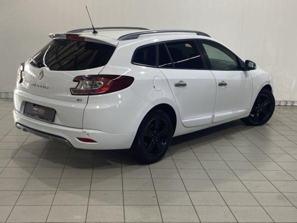Renault Megane III с пробегом 2010 года, цена 695 000 рублей, 314810 км, универсал, Автокод Объявления