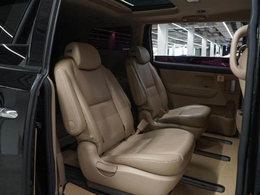 Kia Carnival III Москва  - изображение 7