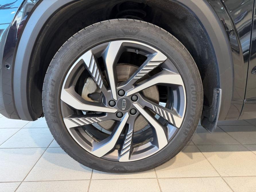 Geely Monjaro I Москва  - изображение 10