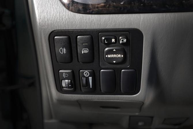 Toyota Land Cruiser Prado 120 Series с пробегом 2008 года, цена 1 999 000 рублей, 188000 км, внедорожник, Автокод Объявления