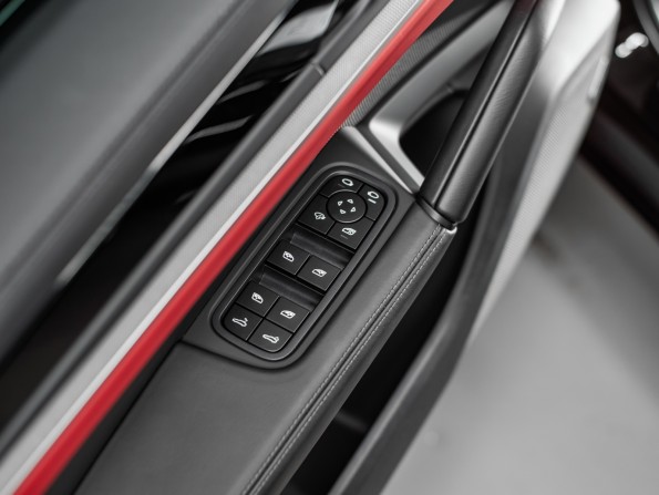 Новый Porsche Cayenne III Рестайлинг 2024 года, цена 27 783 400 рублей, внедорожник, Автокод Объявления
