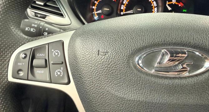 Lada (ВАЗ) Vesta I с пробегом 2019 года, цена 969 000 рублей, 89668 км, универсал, Автокод Объявления