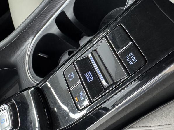 Hyundai Sonata VIII (DN8) с пробегом 2021 года, цена 2 650 000 рублей, 71950 км, седан, Автокод Объявления