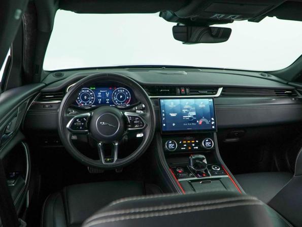 Jaguar XF II Рестайлинг с пробегом 2021 года, цена 4 745 055 рублей, 60939 км, седан, Автокод Объявления